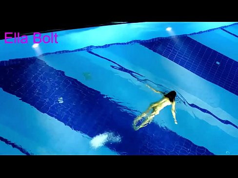 ❤️ म हेर्न रोक्न सक्दिन, जवान गोरा ELLA BOLT रिसोर्ट पूलमा नग्न पौडी खेल्दै समातियो ❤❌ ne.mathem-1-class.ru मा ❌️